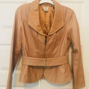 LEATHER! Cache jacket with belt. Creamy brown!